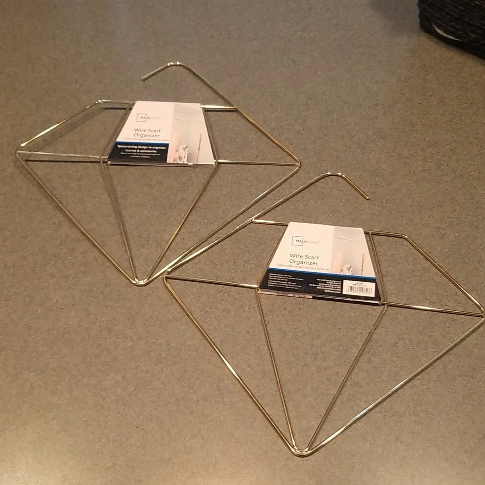 2 pack Mainstays Wire Scarf organizer new with tags gold finish